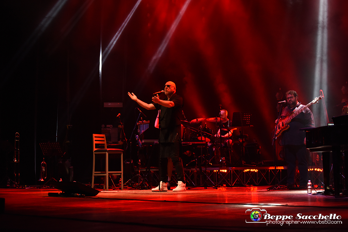 VBS_9153 - Concerto Mario Biondi - Romantic Tour 2022.jpg